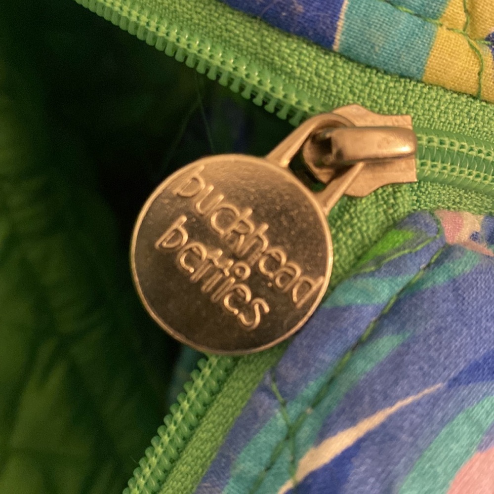 Fun, Multi-Colored Overnight Bag - image 4